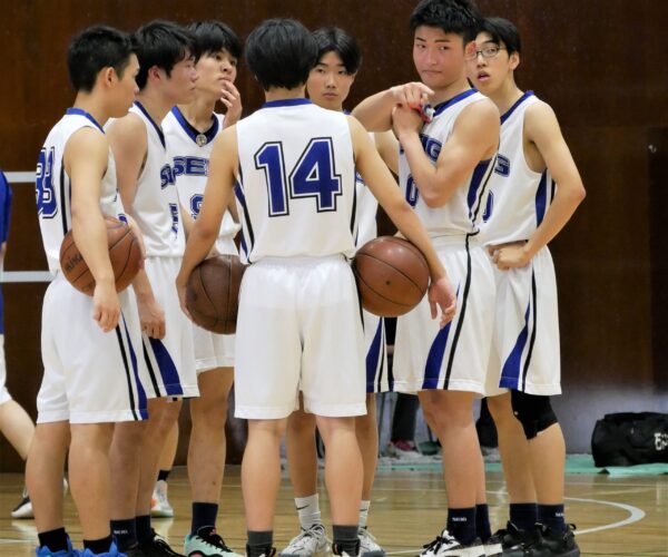 高校バスケットボール部】予選4回戦に挑む！諦めない3年生の雄姿